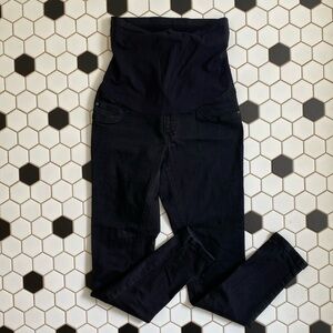 INDIGO BLUE | MATERNITY BLACK JEANS